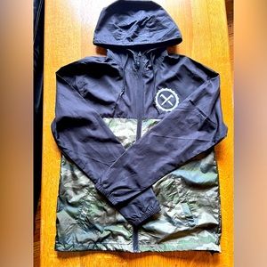 Men’s windbreaker